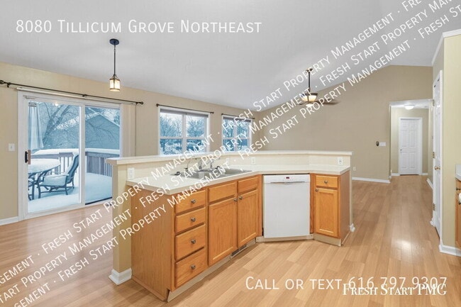 Building Photo - 8080 Tillicum Grove NE