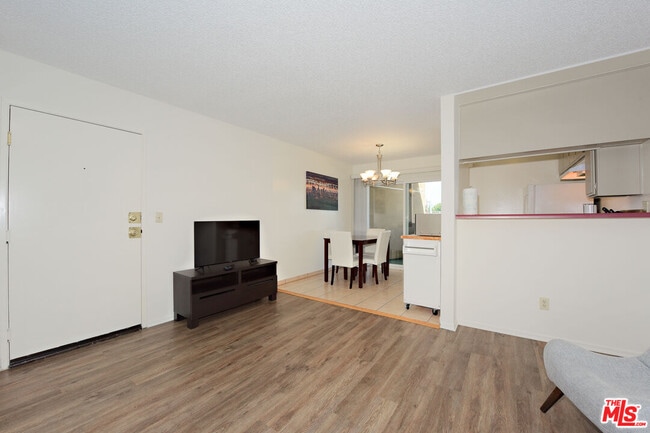 Building Photo - 3600 Bagley Ave