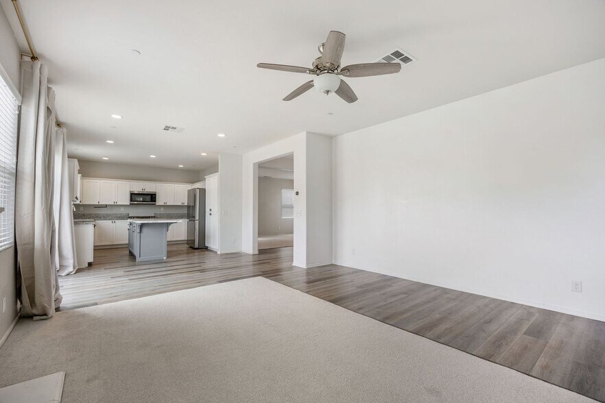 Building Photo - 3702 Mt San Gorgonia Ave