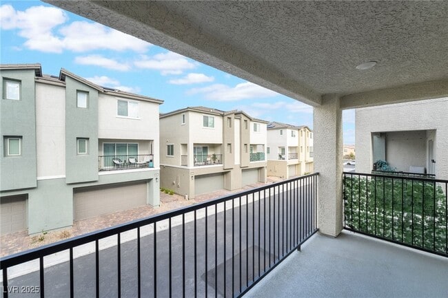 Building Photo - 6858 Truffle Gray St