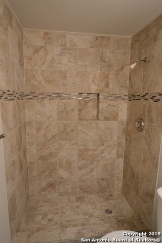Building Photo - 6611 Woodford-