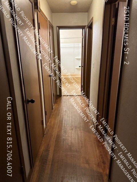 Building Photo - 2510 Holmes St