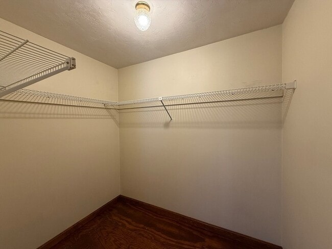 Building Photo - 132 Coburn Ave