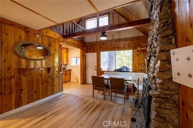Building Photo - 2242 Deep Creek Dr