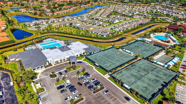 Building Photo - 5675 Queen Palm Ct