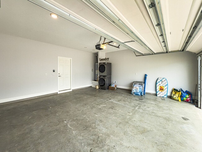 Building Photo - 128 Sea Eagle Ln