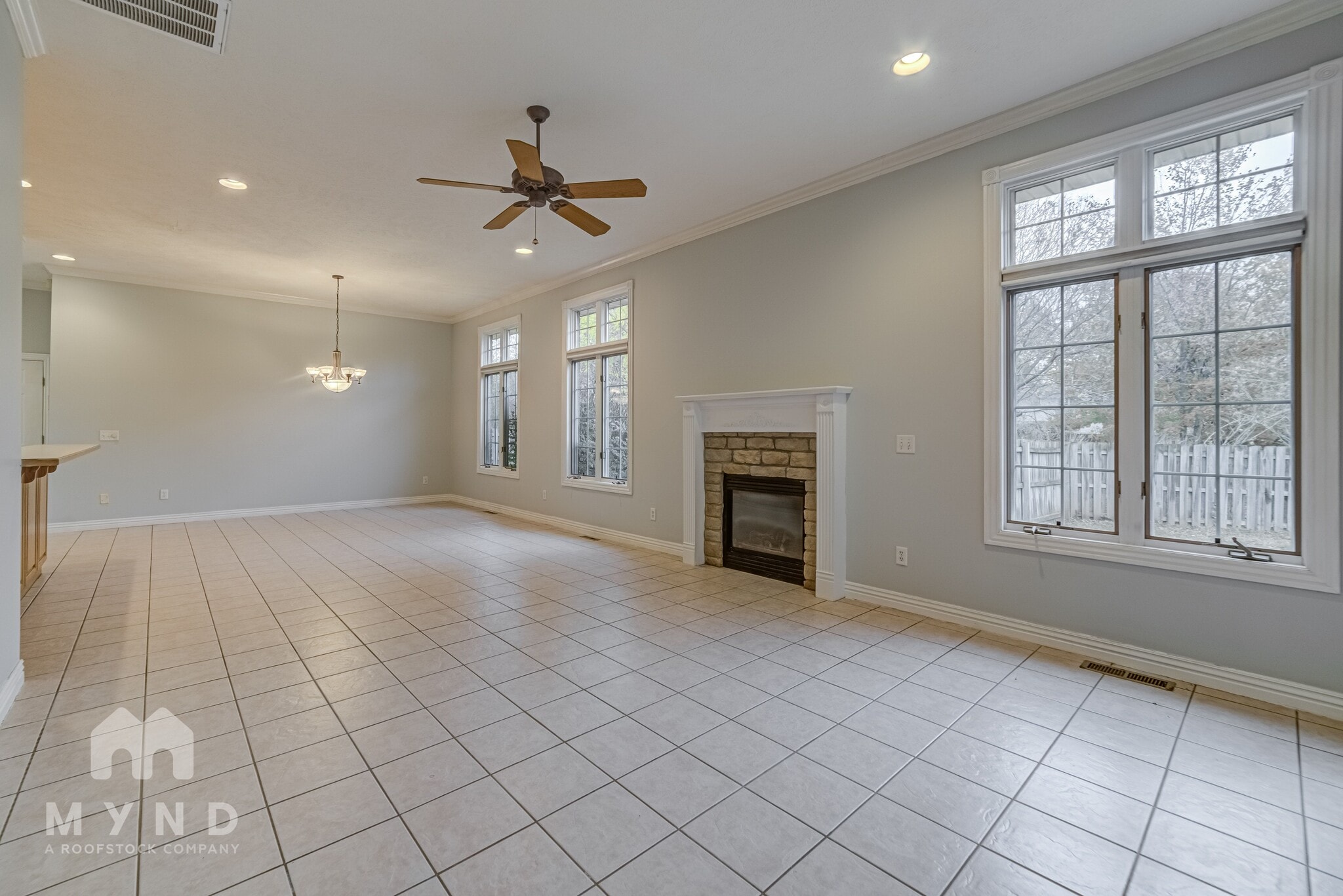 Building Photo - 3253 S Kickapoo Ave