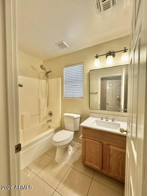 Building Photo - 632 S 152nd Ln