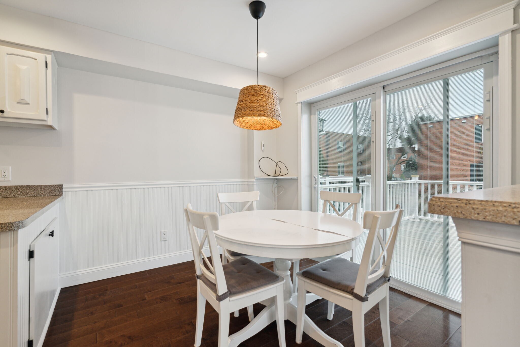 Breakfast Nook - 100 Rennard Ter