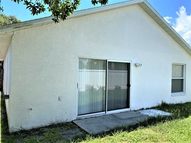 Building Photo - 1453 Mohrlake Dr