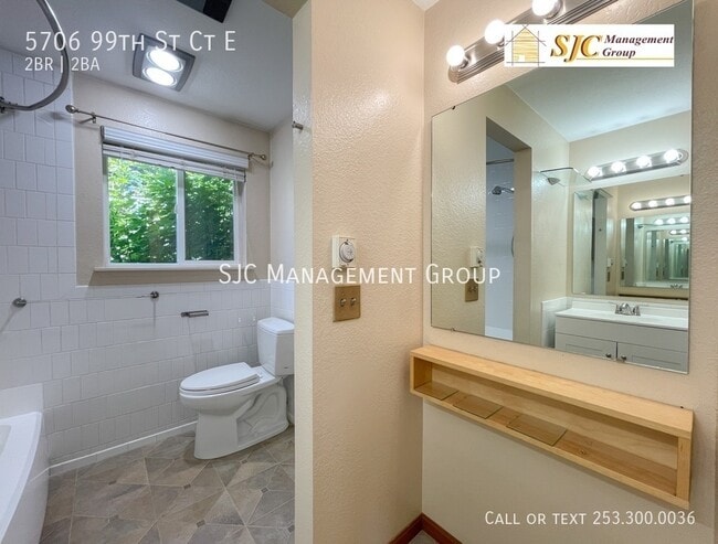 Building Photo - 5706 99th St Ct E