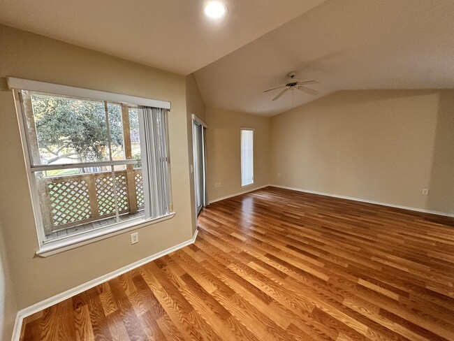 Building Photo - 4871 Via Palm Lakes Via