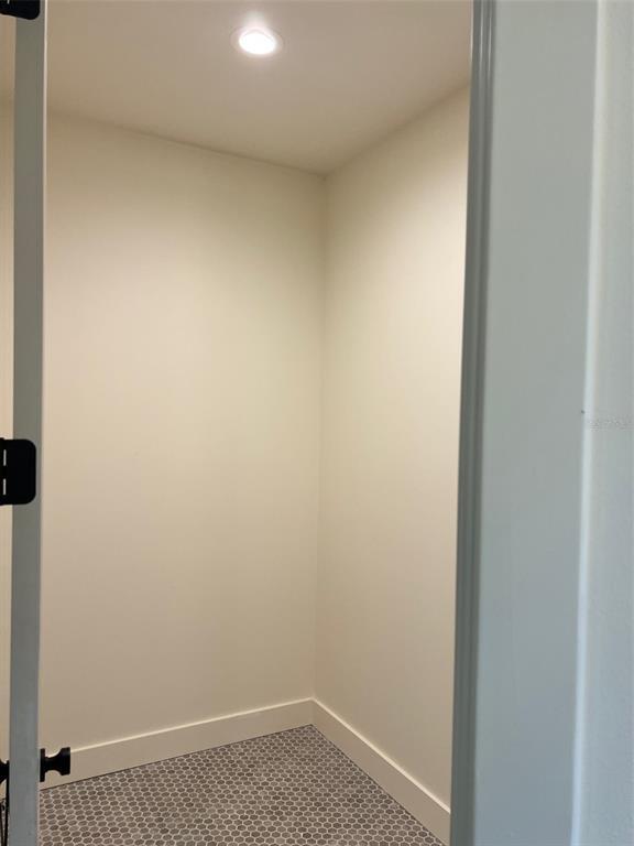 Building Photo - 1503 E North St