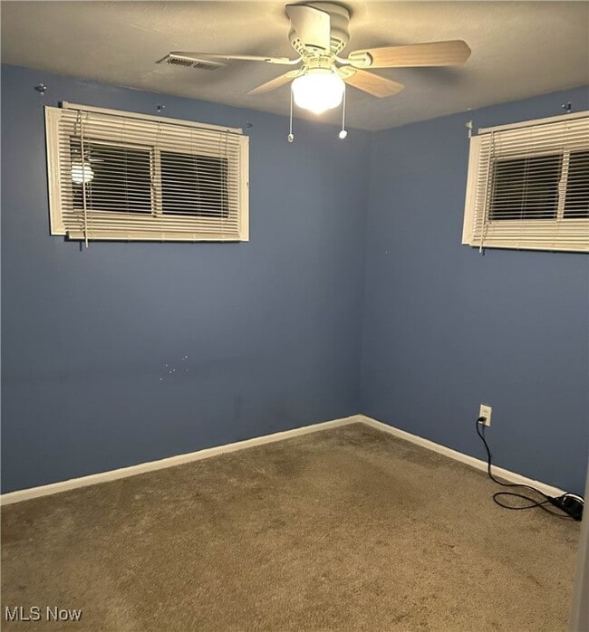 Building Photo - 558 Frost Rd