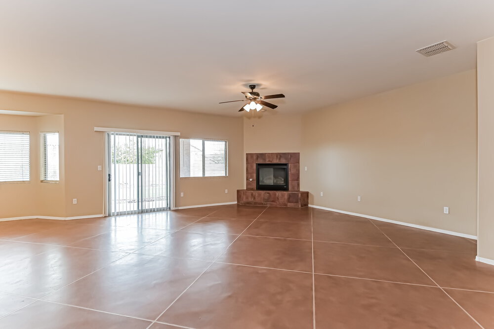 Building Photo - 7450 W Balcony Bay Dr
