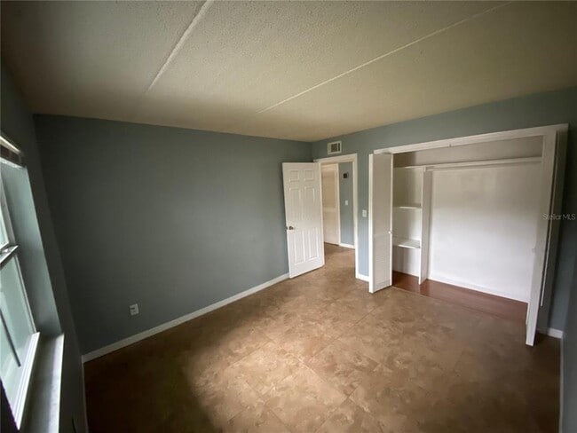 Building Photo - 14419 Americana Cir