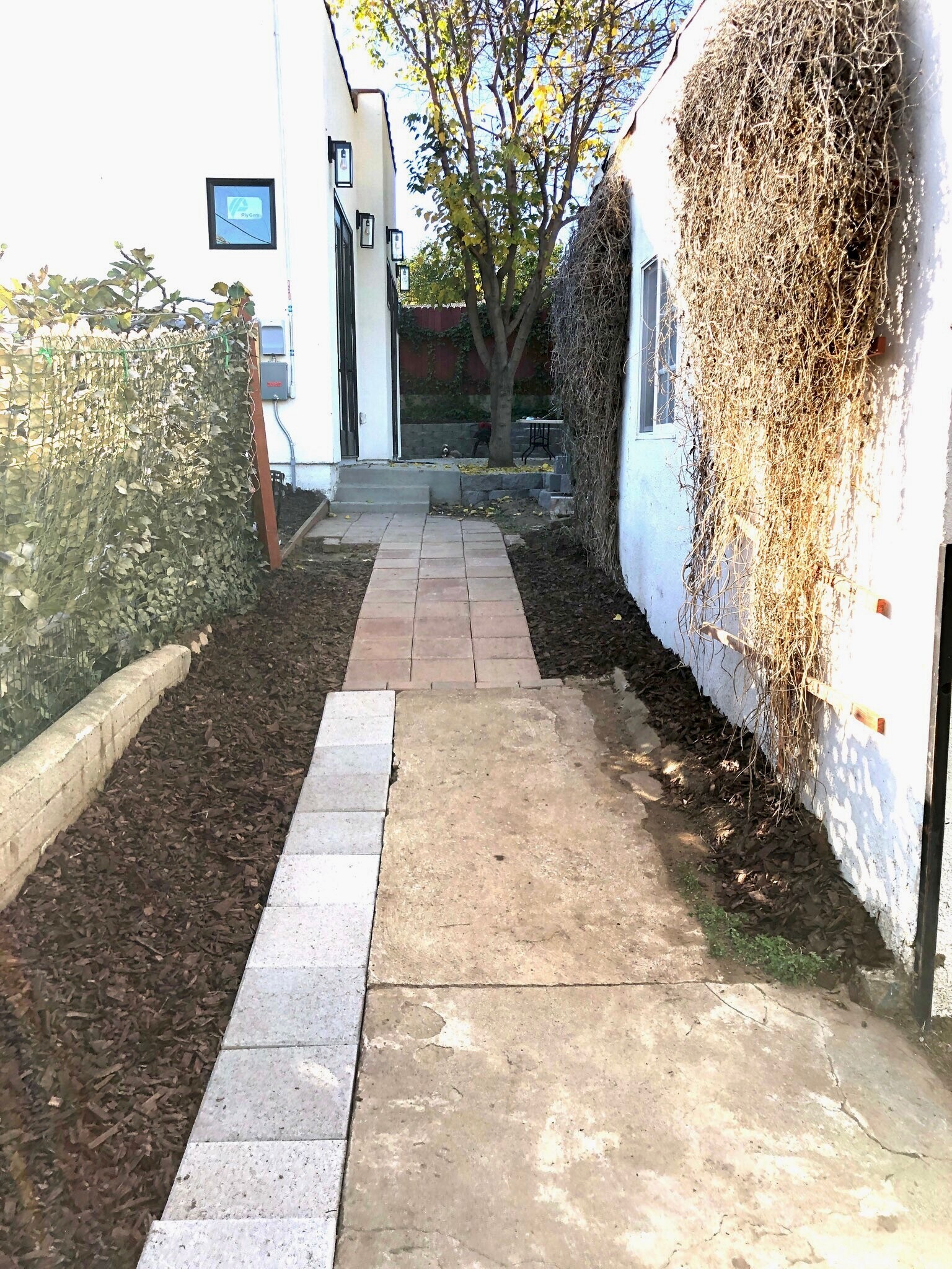 Building Photo - 3015 Warwick Ave