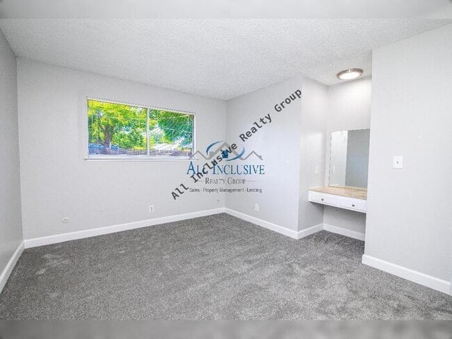 Building Photo - Gorgeous Duplex in Rancho Cordova!