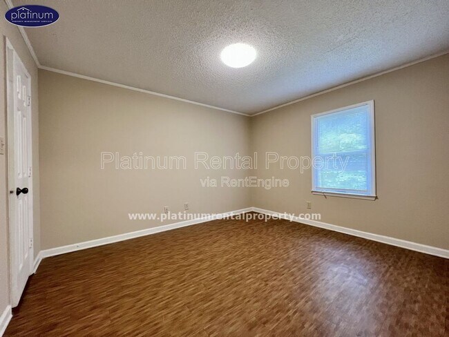 Building Photo - 1274 Britain Dr NW