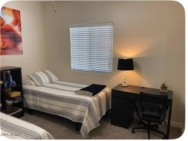 Building Photo - 1367 S Country Club Dr