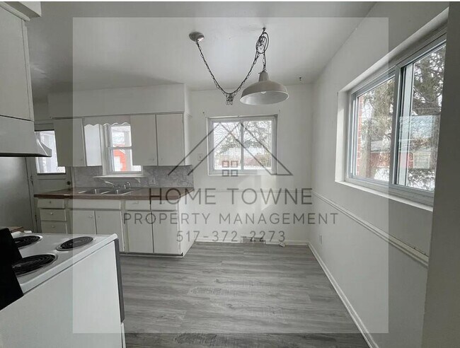 Building Photo - 722 Edgemont Blvd