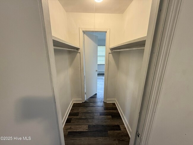 Building Photo - 4134 Corbett Cir