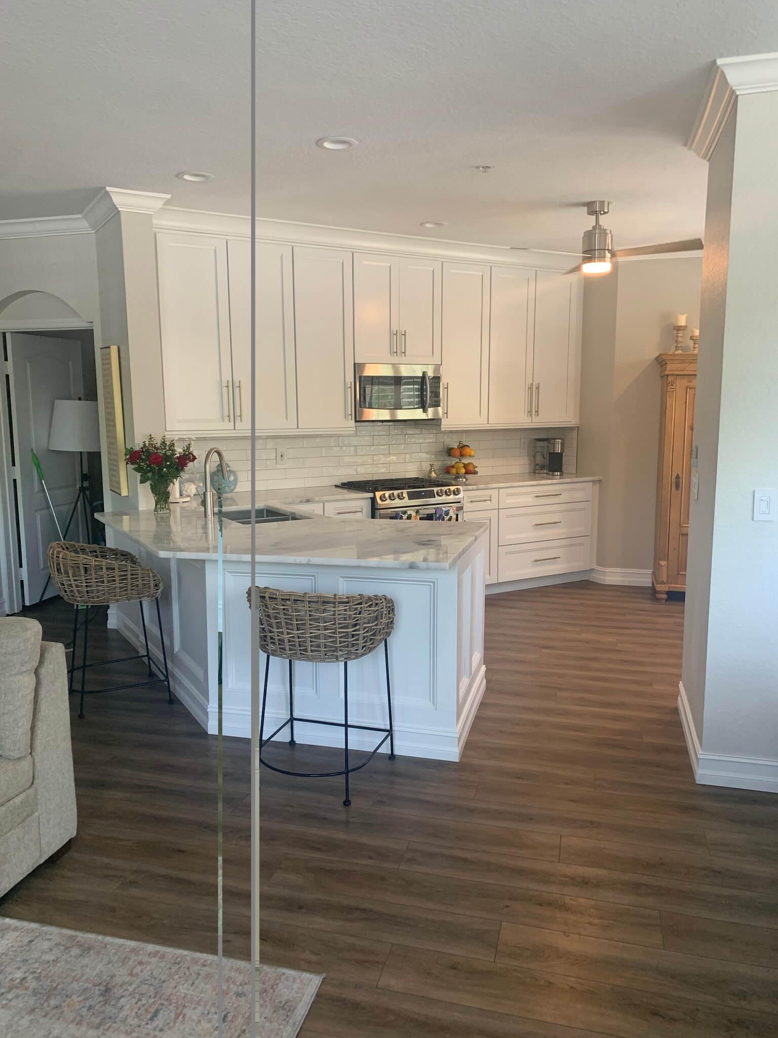 Kitchen - 2765 Via Cipriani St