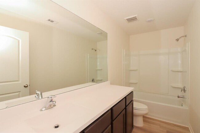 Building Photo - 26816 Steinbeck Dr