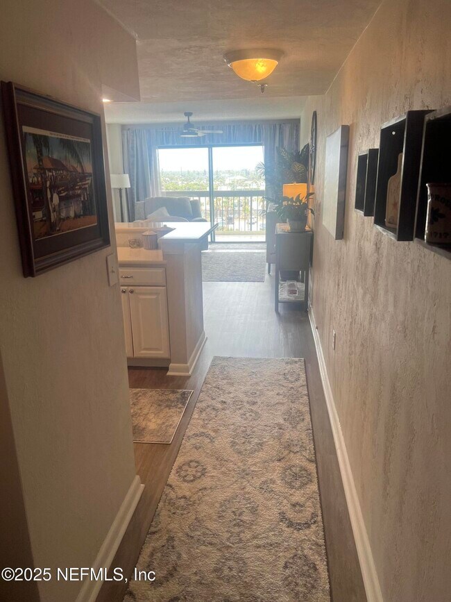 Building Photo - 1513 Ocean Shore Blvd