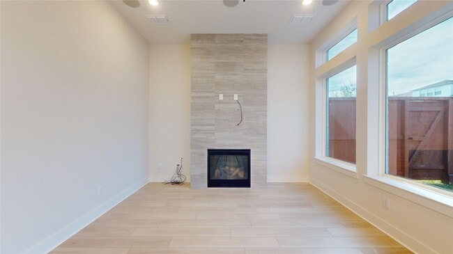 Building Photo - 3113 Somerset Levens Ln