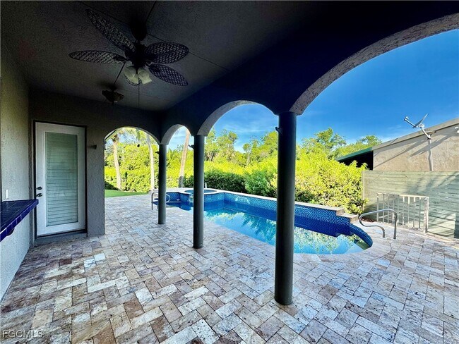 Building Photo - 14370 McGregor Blvd
