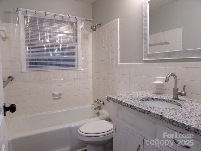 Building Photo - 131 Butterfield Cir
