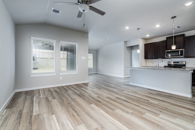 Building Photo - 17853 Stone Ter Ct