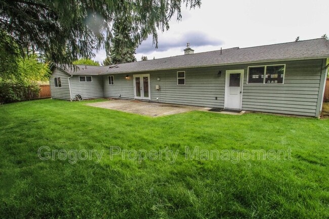 Building Photo - 14204 82nd Ave NE
