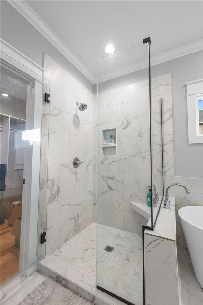 Building Photo - Beautiful Home for Rent in Chestnut Cove
