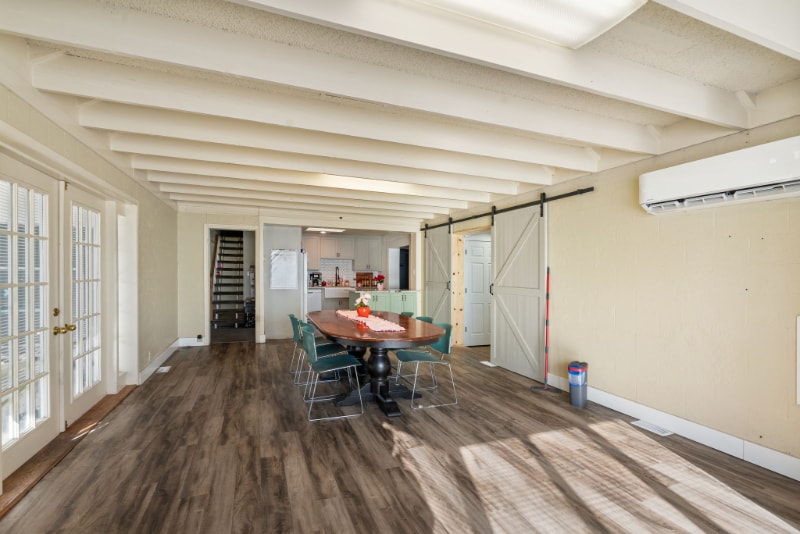 Building Photo - 496 N 500 E