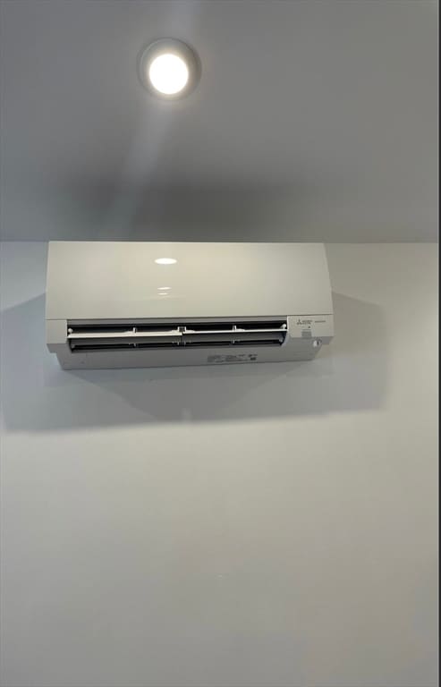 Building Photo - 404 Washington St