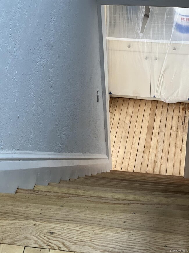 Building Photo - 90 Rose St