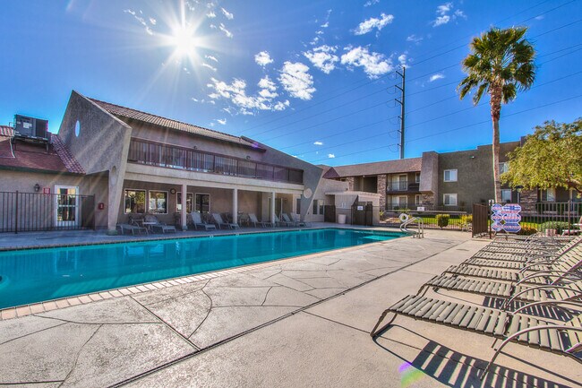 Building Photo - 5273 Indian River Dr