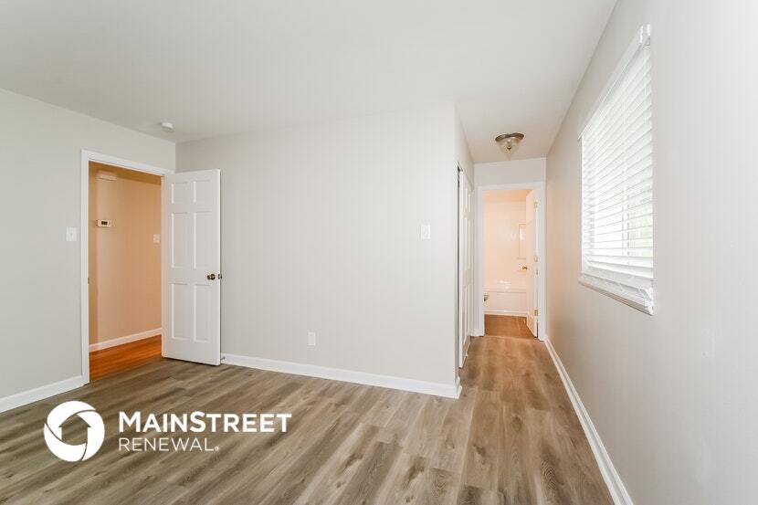 Building Photo - 7155 Wayles Dr