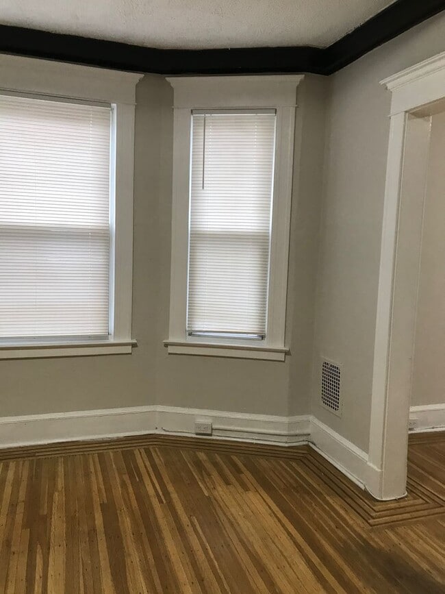 Building Photo - 41 Blake St