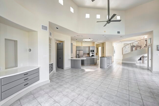 Building Photo - 5304 Braeburn Dr