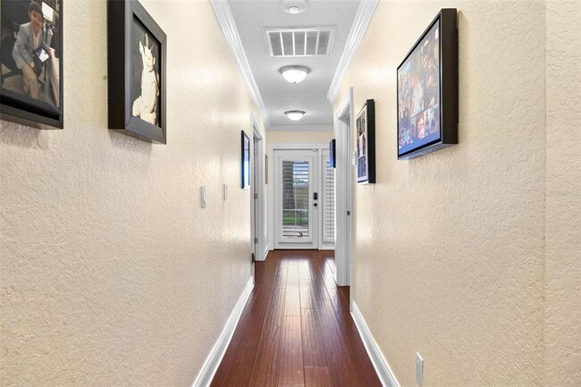 Building Photo - 229 Flame Ave