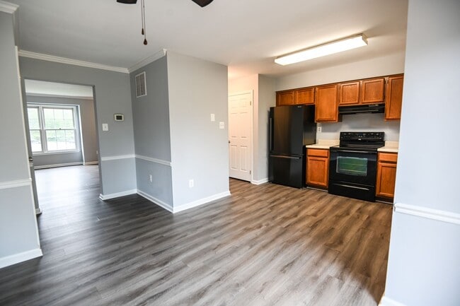 Building Photo - Charming Updated Home in Millersville!