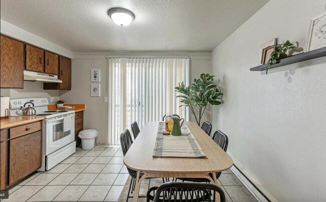 Building Photo - 35 S 100 W