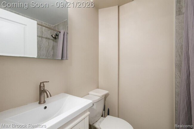 Building Photo - 4151 Bluebird Dr