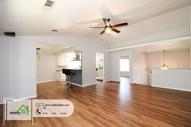 Building Photo - 6165 Terra Linda Way