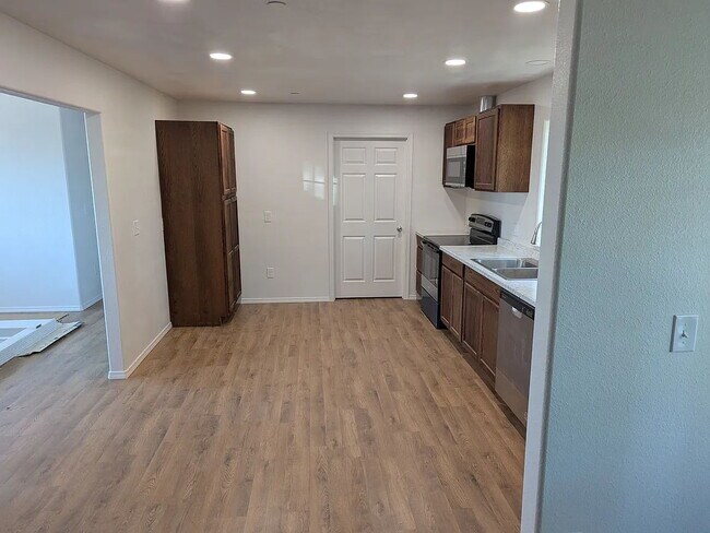 Building Photo - Home Available now!