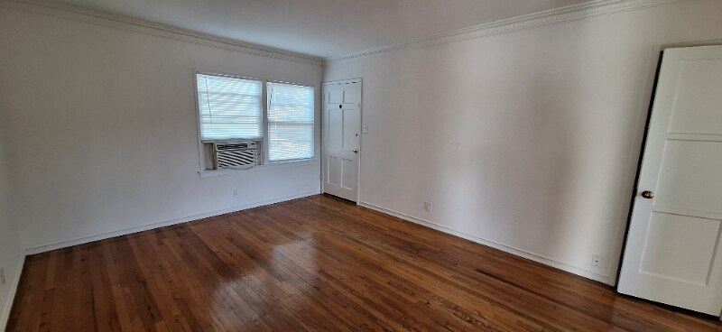 Building Photo - 726-C S Old Ranch Rd