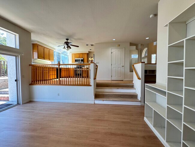 Building Photo - 5017 Toyon Way